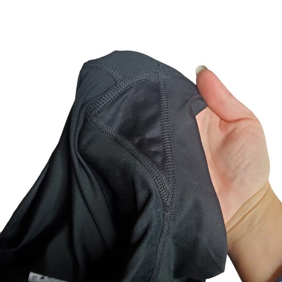 Nike Dri-Fit Black Capri Compression Leggings Women's Size Extra Small - Picture 10 of 14